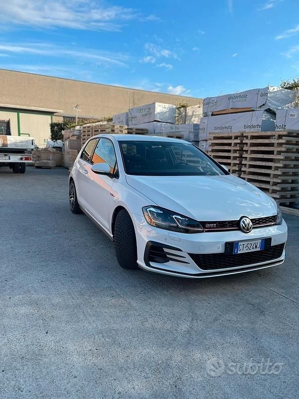 Usata VW Golf VII GTI 230 CV (169 kW) 2019 Bianco Berlina