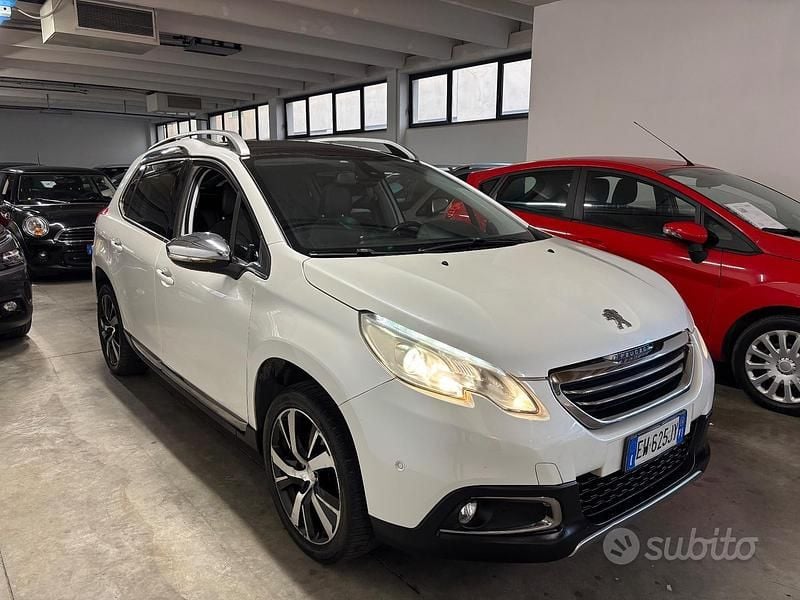 Usata Peugeot 2008 115 CV (84 kW) 2014 Bianco SUV