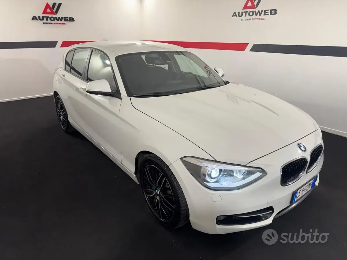 Usata BMW 116 Sport Line 116 CV (85 kW) 2013 Bianco Utilitaria