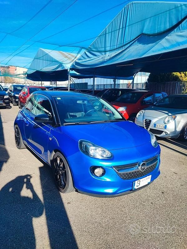 Usata Opel Adam 70 CV (51 kW) 2016 Blu Utilitaria