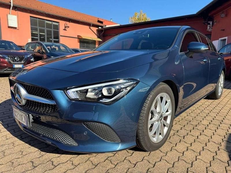 Blu Usata 2021 Mercedes CLA180 Business Tre volumi | 24.900 € (Ottimo prezzo) - Immagine 1/4