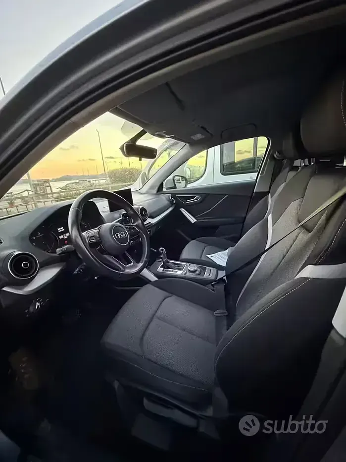 Usata Audi Q2 116 CV (85 kW) 2019 Grigio SUV