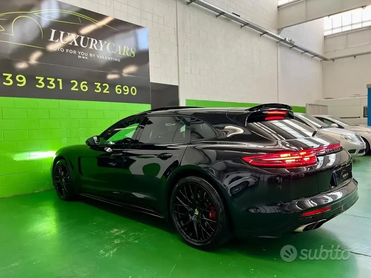 Usata Porsche Panamera Sport Turismo 550 CV (404 kW) 2018 Nero Station wagon