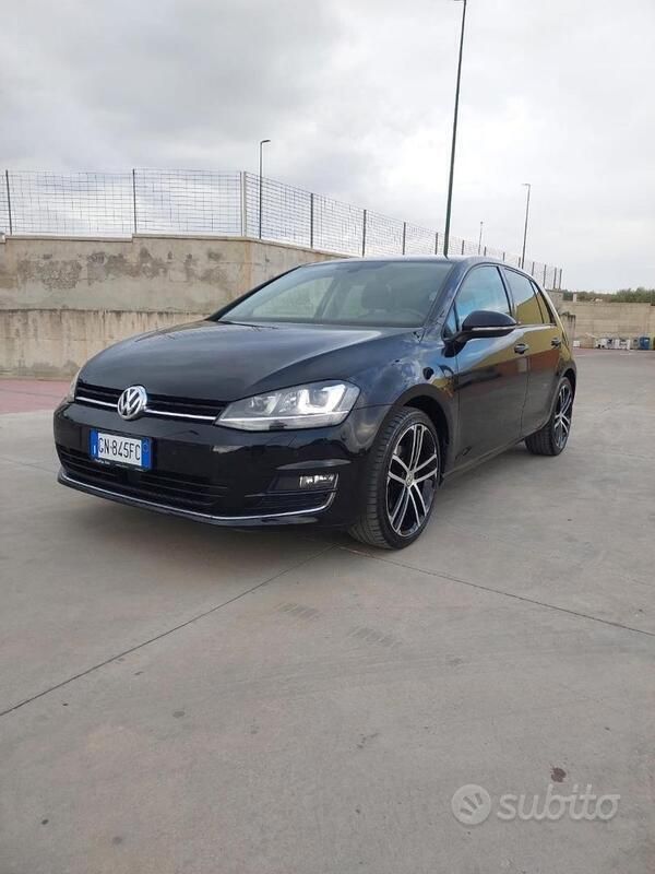 Usata VW Golf VII 110 CV (80 kW) 2017 Berlina