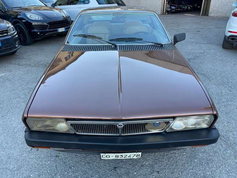 Usata Lancia Gamma 116 CV (85 kW) 1980 Marrone Coupé