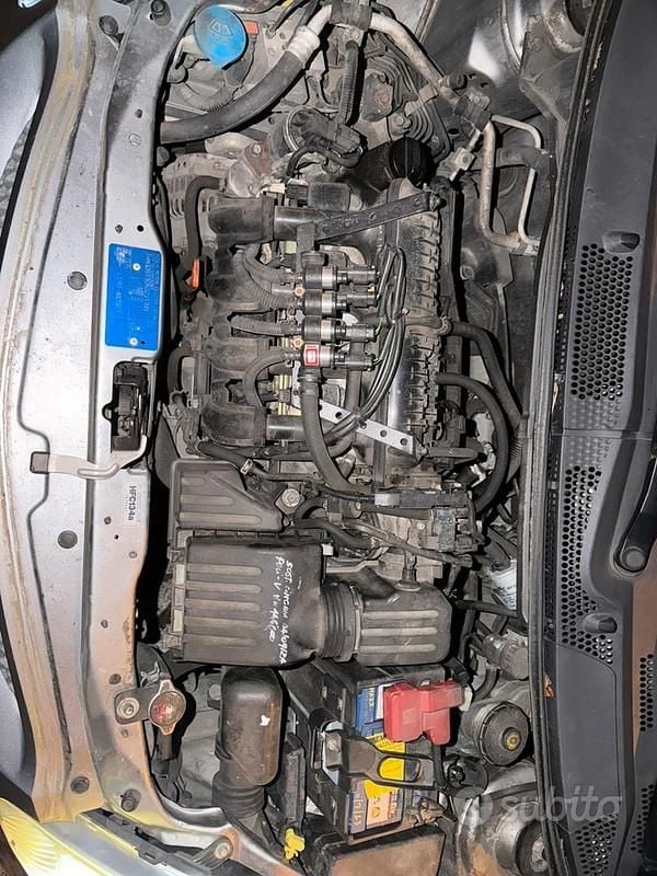 Usata Honda Jazz 75 CV (55 kW) 2005 Utilitaria