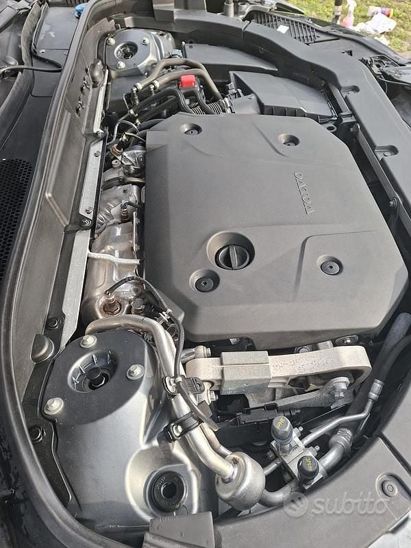 Usata Volvo XC60 R-Design 2021 Grigio SUV