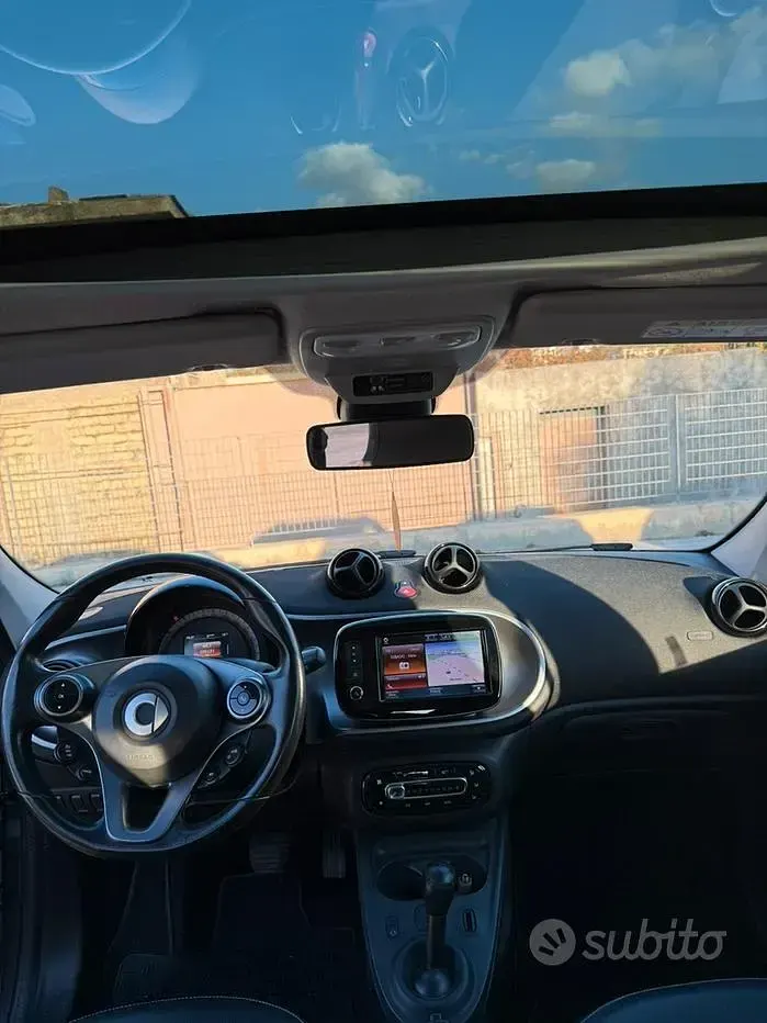 Usata Smart ForFour Prime 90 CV (66 kW) 2018 Grigio Utilitaria