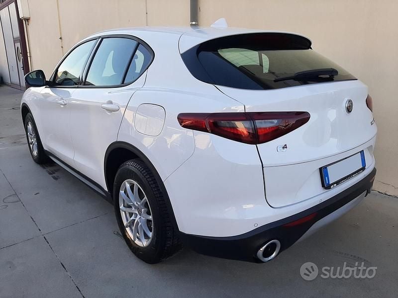 Usata Alfa Romeo Stelvio 210 CV (154 kW) 2018 Bianco SUV
