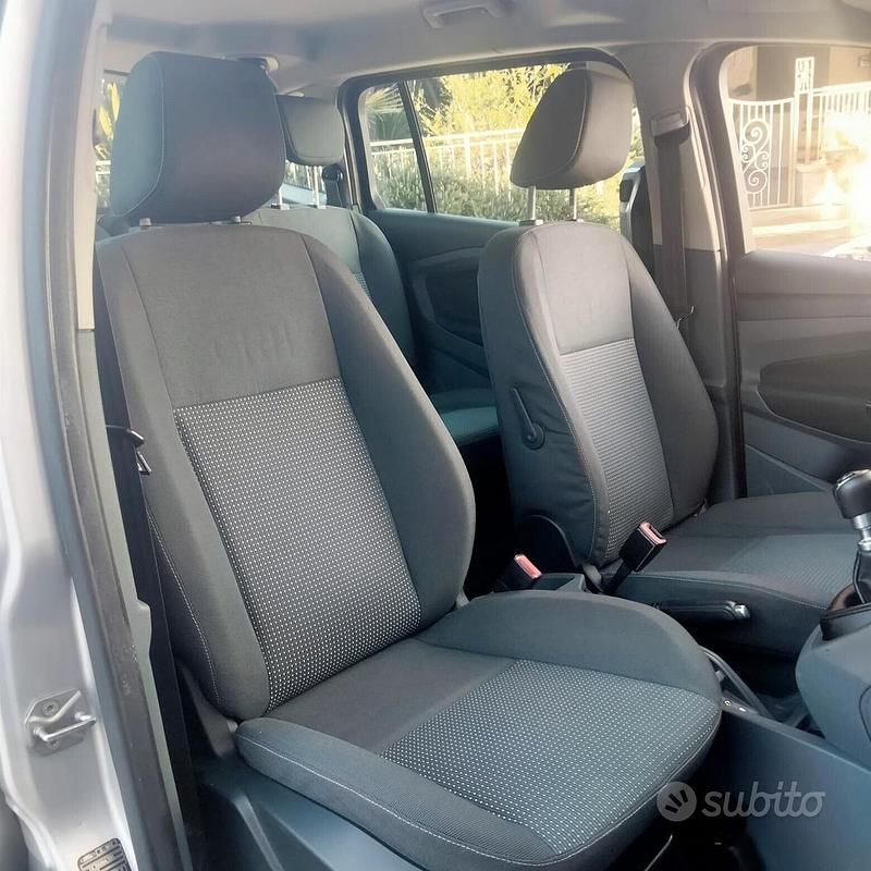 Usata Ford C-MAX Titanium 115 CV (84 kW) 2012 Grigio Monovolume