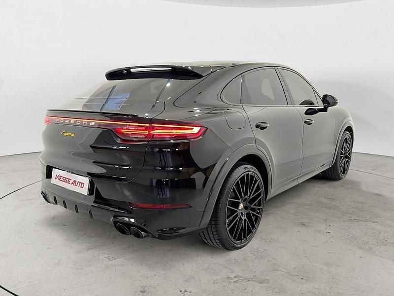 Usata Porsche Cayenne Platinum Edition 324 CV (238 kW) 2016 Nero SUV
