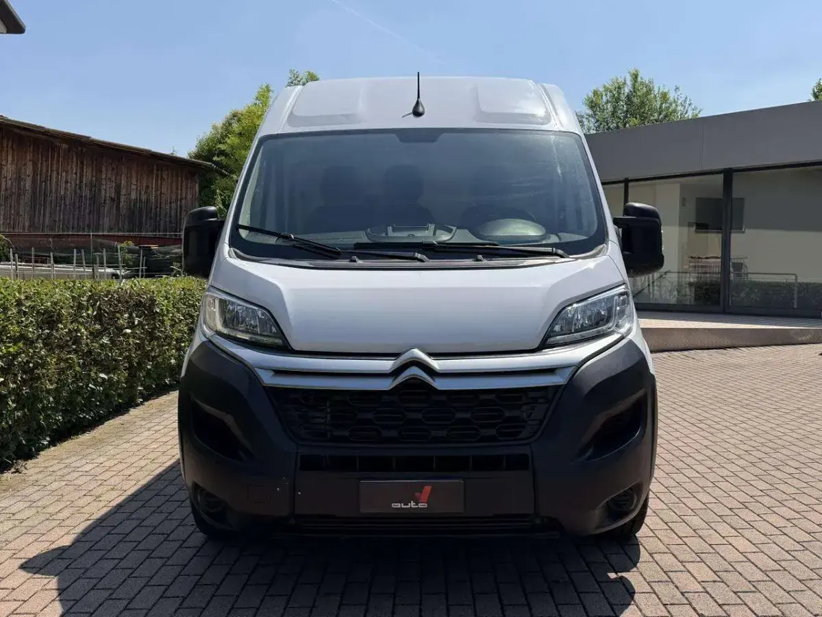 Usata Fiat Ducato S 140 CV (102 kW) 2023 Bianco Furgone