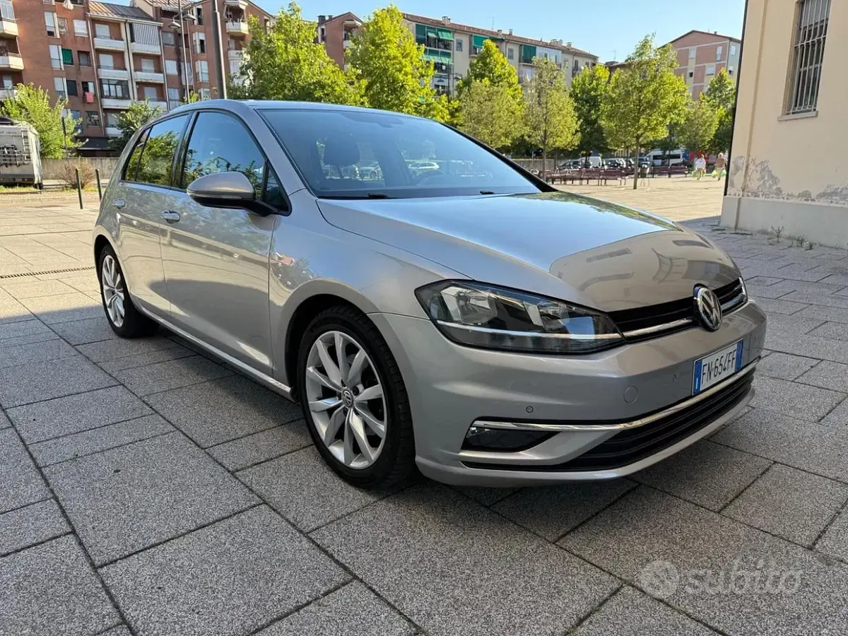 Usata VW Golf VII Highline 150 CV (110 kW) 2018 Grigio Berlina