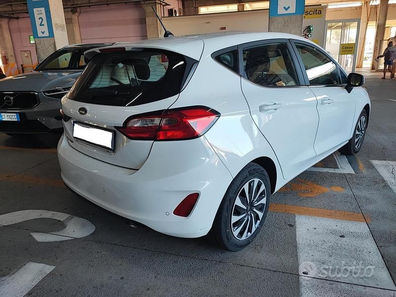 Usata Ford Fiesta Titanium 75 CV (55 kW) 2022 Bianco Berlina
