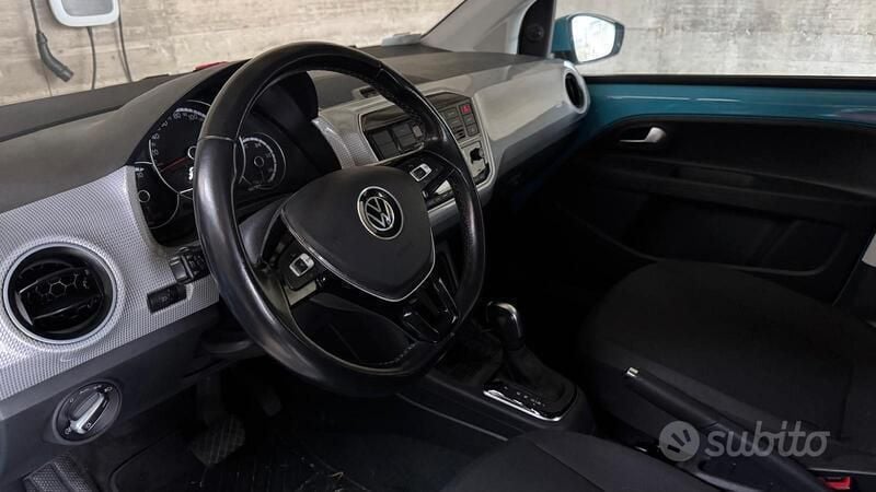 Usata VW e-up! 61 kW (83 CV) 2020 Blu/azzurro Utilitaria