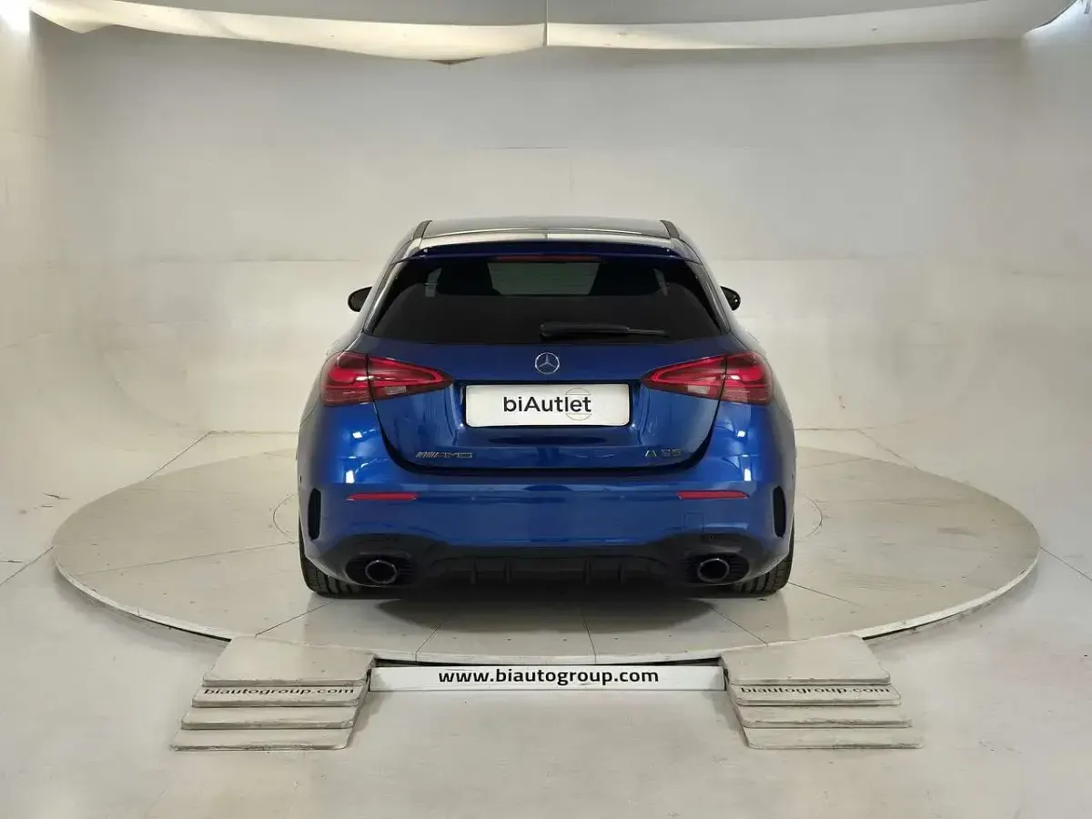 Usata Mercedes A35 AMG Advanced Plus 306 CV (225 kW) 2024 Blu/azzurro Berlina