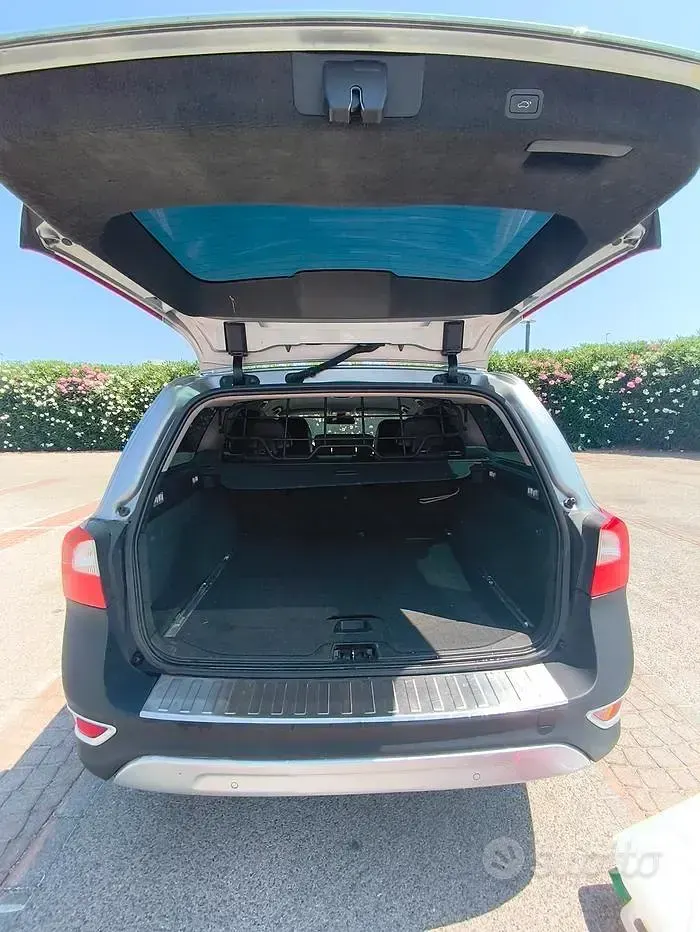 Usata Volvo XC70 163 CV (119 kW) 2011 Station wagon