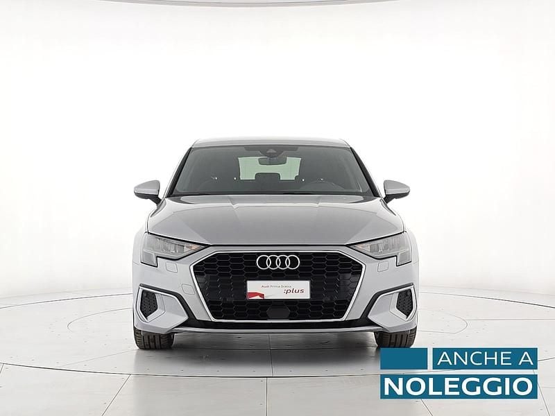 Usata Audi A3 Advanced 150 CV (110 kW) 2023 Argento Berlina