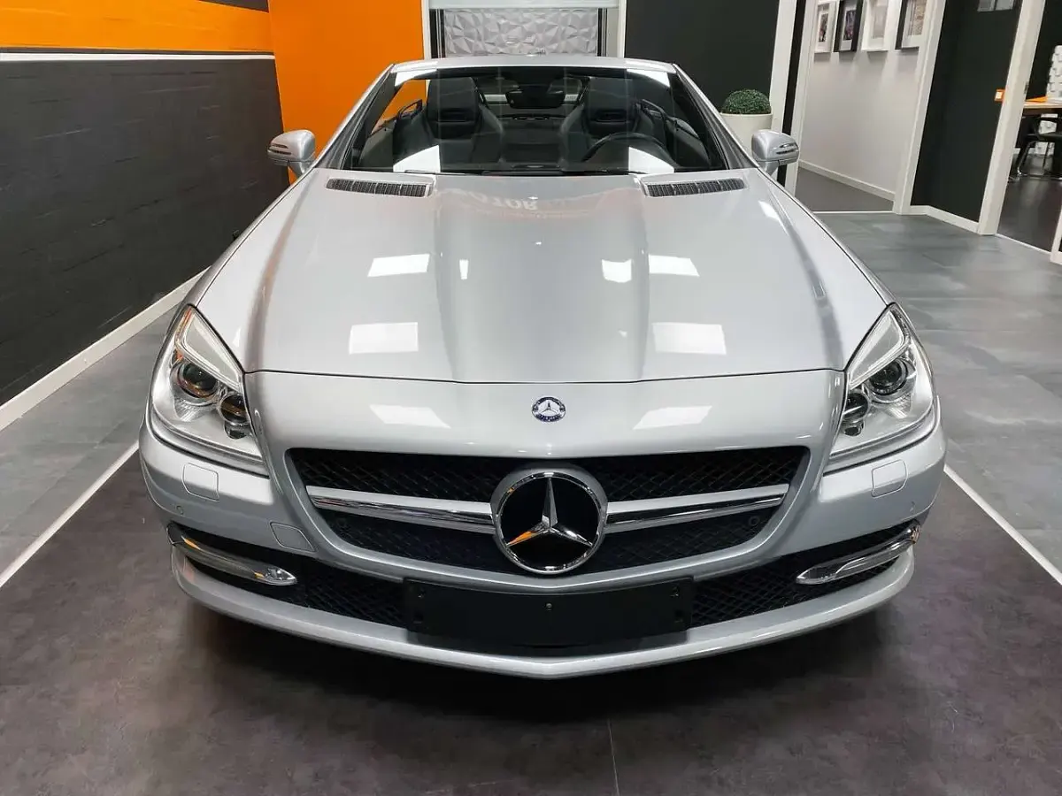 Usata Mercedes SLK200 184 CV (135 kW) 2012 Argento Cabrio