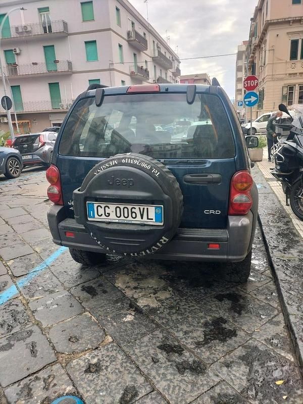 Usata Jeep Cherokee 2003 Blu SUV