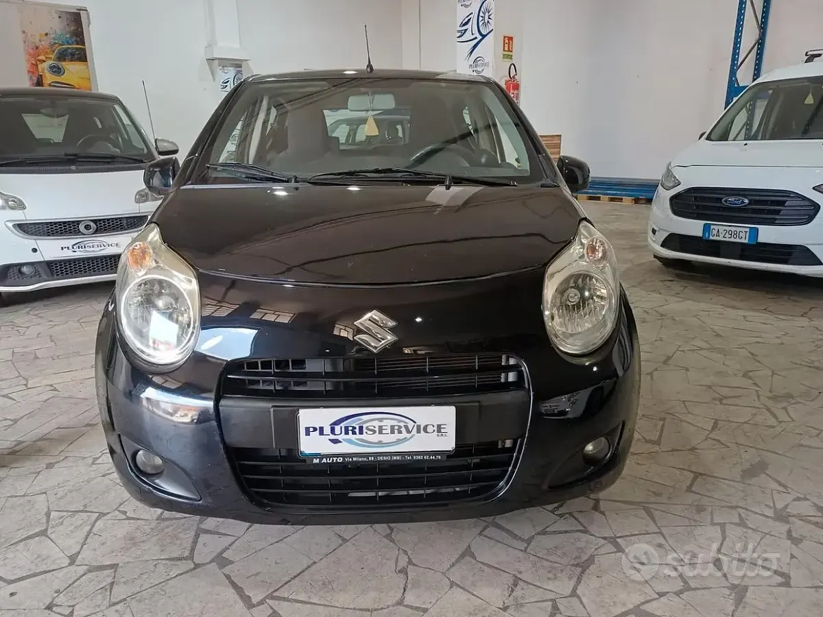 Usata Suzuki Alto 68 CV (50 kW) 2011 Nero Utilitaria