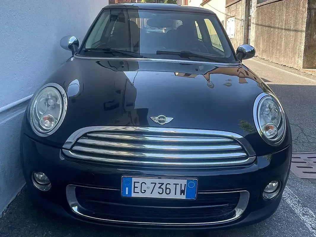 Usata Mini One D 90 CV (66 kW) 2011 Nero Utilitaria