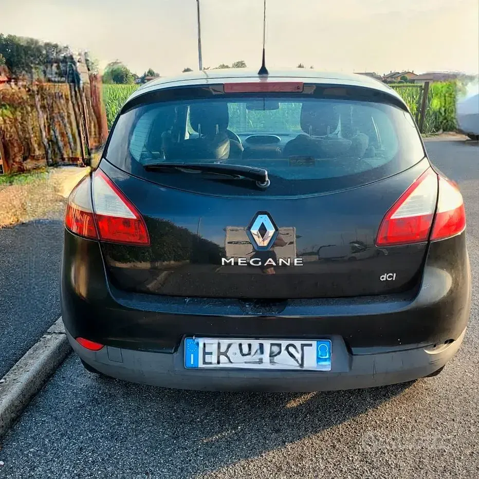 Usata Renault Mégane Dynamique 110 CV (80 kW) 2010 Berlina