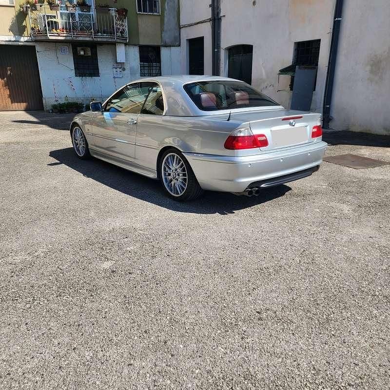 Usata BMW 320 Cabriolet Efficient Dynamics 170 CV (125 kW) 2001 Cabrio