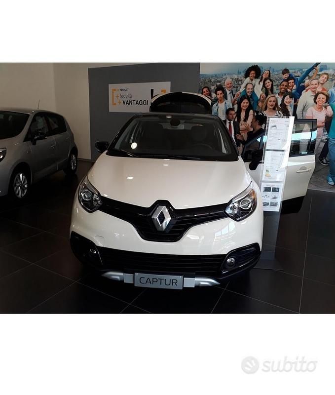 Usata Renault Captur 110 CV (80 kW) 2017 Bianco SUV