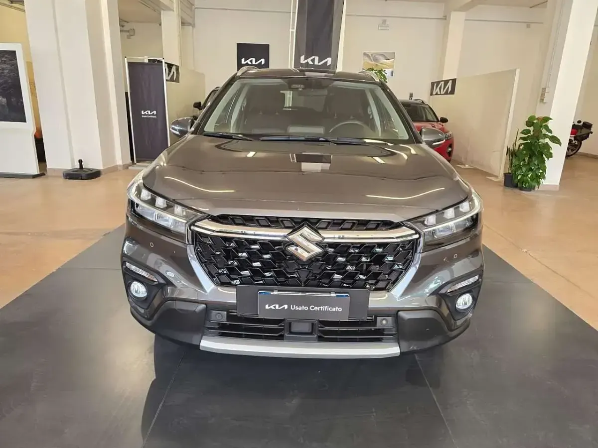 Usata Suzuki SX4 S-Cross 129 CV (94 kW) 2023 Grigio SUV
