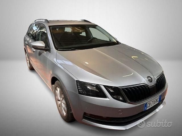 Usado Skoda Octavia G-TEC Style 131 CV (96 kW) 2020 Familiar