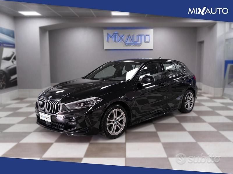 Usata BMW 118 Comfort Edition 150 CV (110 kW) 2022 Nero Utilitaria