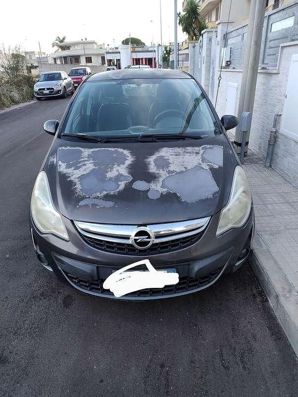Grigio Usata 2012 Opel Corsa Cosmo Tre volumi | 2000 € (Super prezzo) - Immagine 1/4