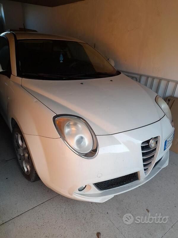 Usata Alfa Romeo MiTo 79 CV (58 kW) 2009 Bianco Utilitaria