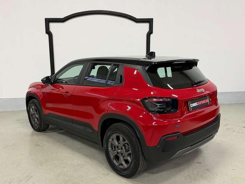Usata Jeep Avenger EV Altitude 61 kW (84 CV) 2023 Rosso SUV