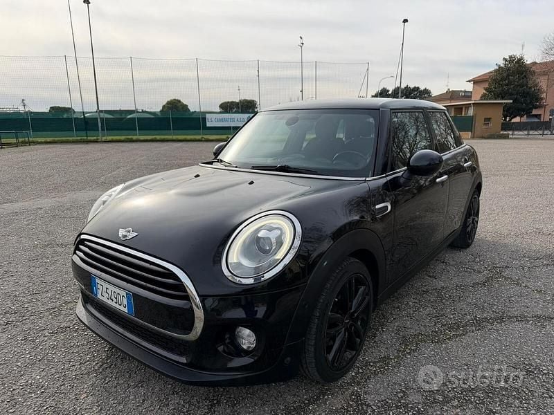 Nero Usata 2017 Mini Cooper D Hype Utilitaria | 11.800 € (Buon prezzo) - Immagine 1/4