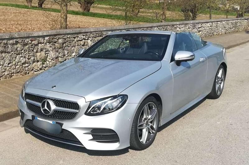 Usata Mercedes E220 Premium Plus 194 CV (142 kW) 2019 Argento Cabrio