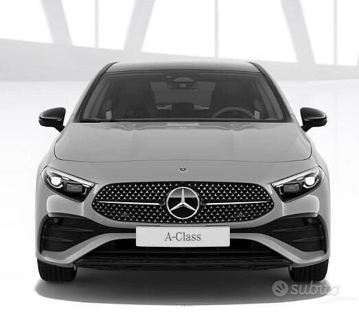 Nuova Mercedes A200 AMG line 150 CV (110 kW) 2025 Manufaktur grigio alpino Berlina