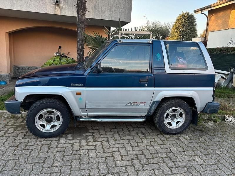 Usata Daihatsu Feroza 95 CV (69 kW) 1994 Blu SUV