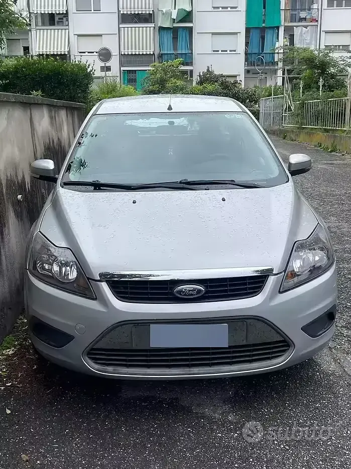 Käytetty Ford Focus 109 HP (80 kW) 2010 Harmaa Farmari