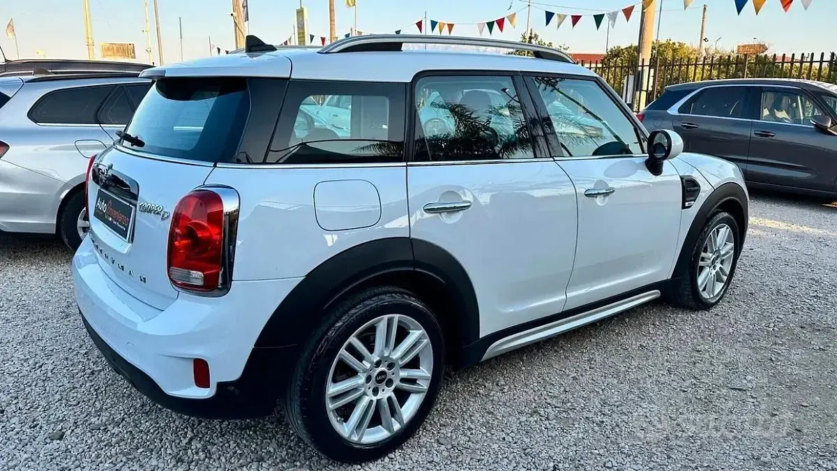 Usata Mini Cooper D Countryman 150 CV (110 kW) 2019 Bianco SUV