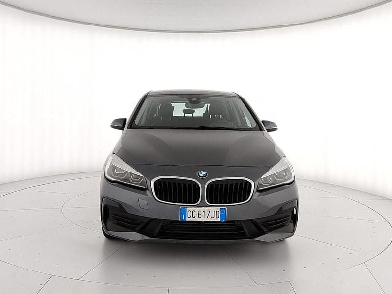 Usata BMW 225 Active Tourer iPerformance 224 CV (164 kW) 2021 Grigio Monovolume