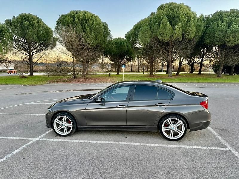 Usata BMW 320 184 CV (135 kW) 2013 Grigio Berlina