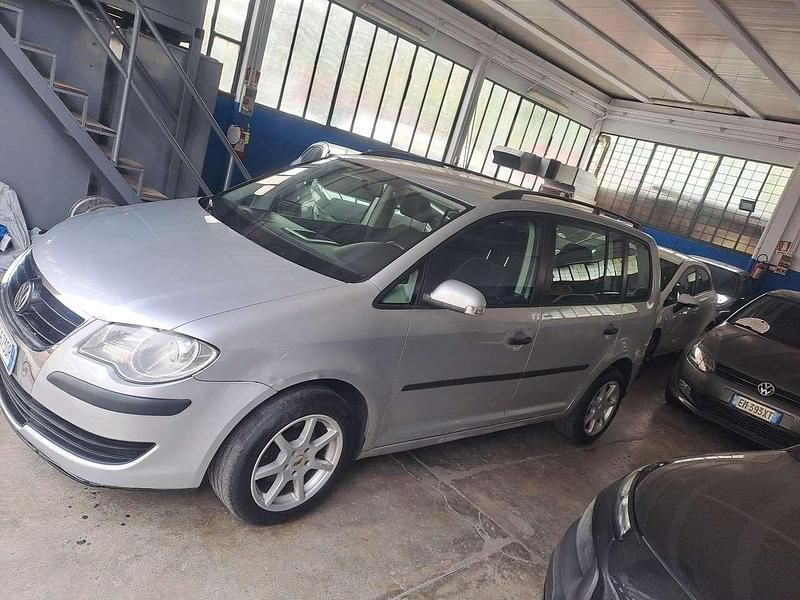 Usata VW Touran Highline 105 CV (77 kW) 2008 Other Monovolume