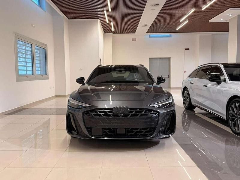 Nuova Audi A6 S-Line 204 CV (150 kW) 2025 Grigio Station wagon