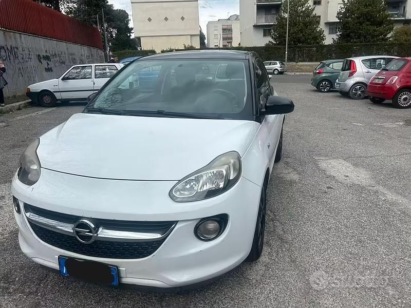 Usata Opel Adam Glam 87 CV (63 kW) 2015 Bianco Utilitaria