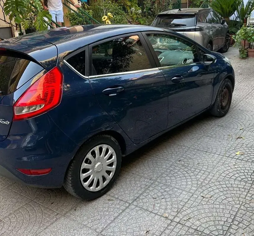 Usata Ford Fiesta 97 CV (71 kW) 2010 Berlina