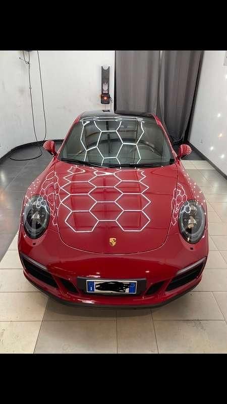 Usata Porsche 911 Carrera 4 GTS 450 CV (330 kW) 2019 Beige Coupé