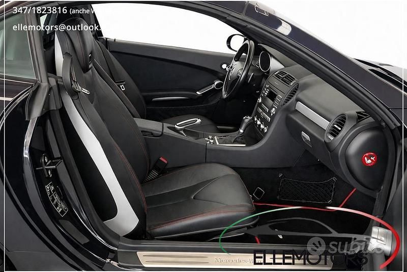 Usata Mercedes SLK280 231 CV (169 kW) 2007 Blu Cabrio