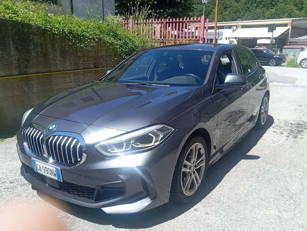 Usata BMW 118 M Sport 150 CV (110 kW) 2020 Grigio Utilitaria